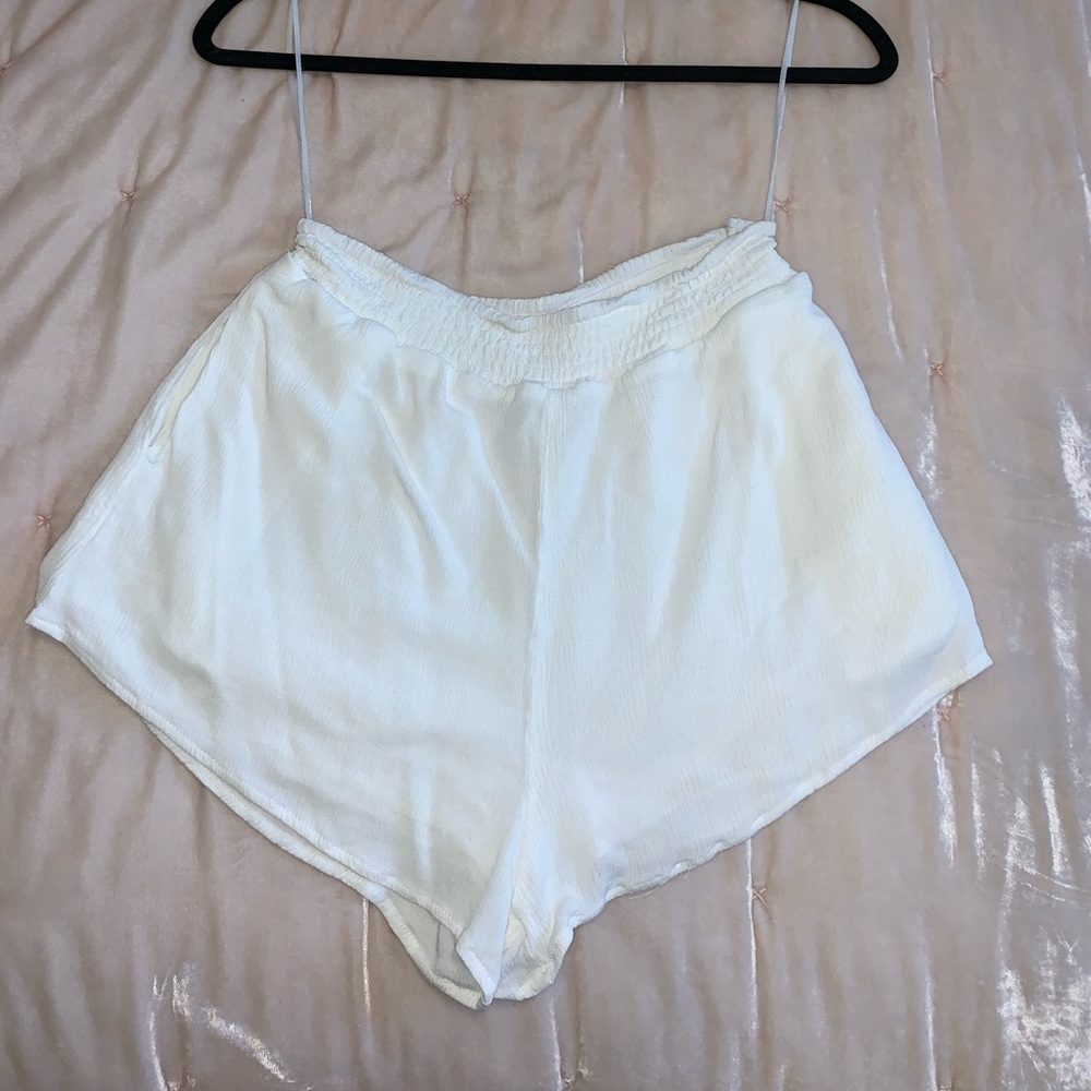 Princess Polly white flowy shorts with pockets